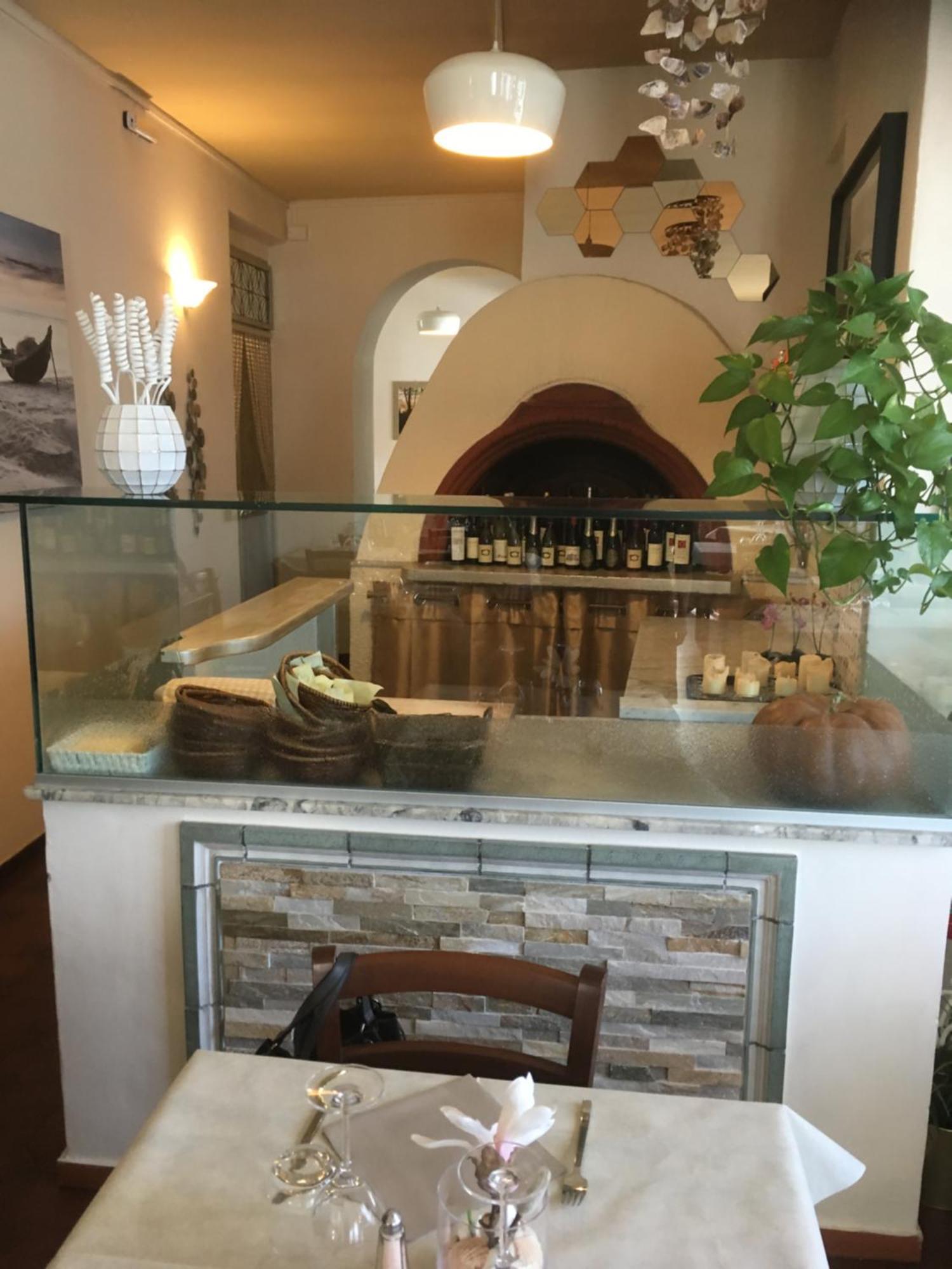 Il Ciambellino Hotel Santo Stefano di Magra Luaran gambar