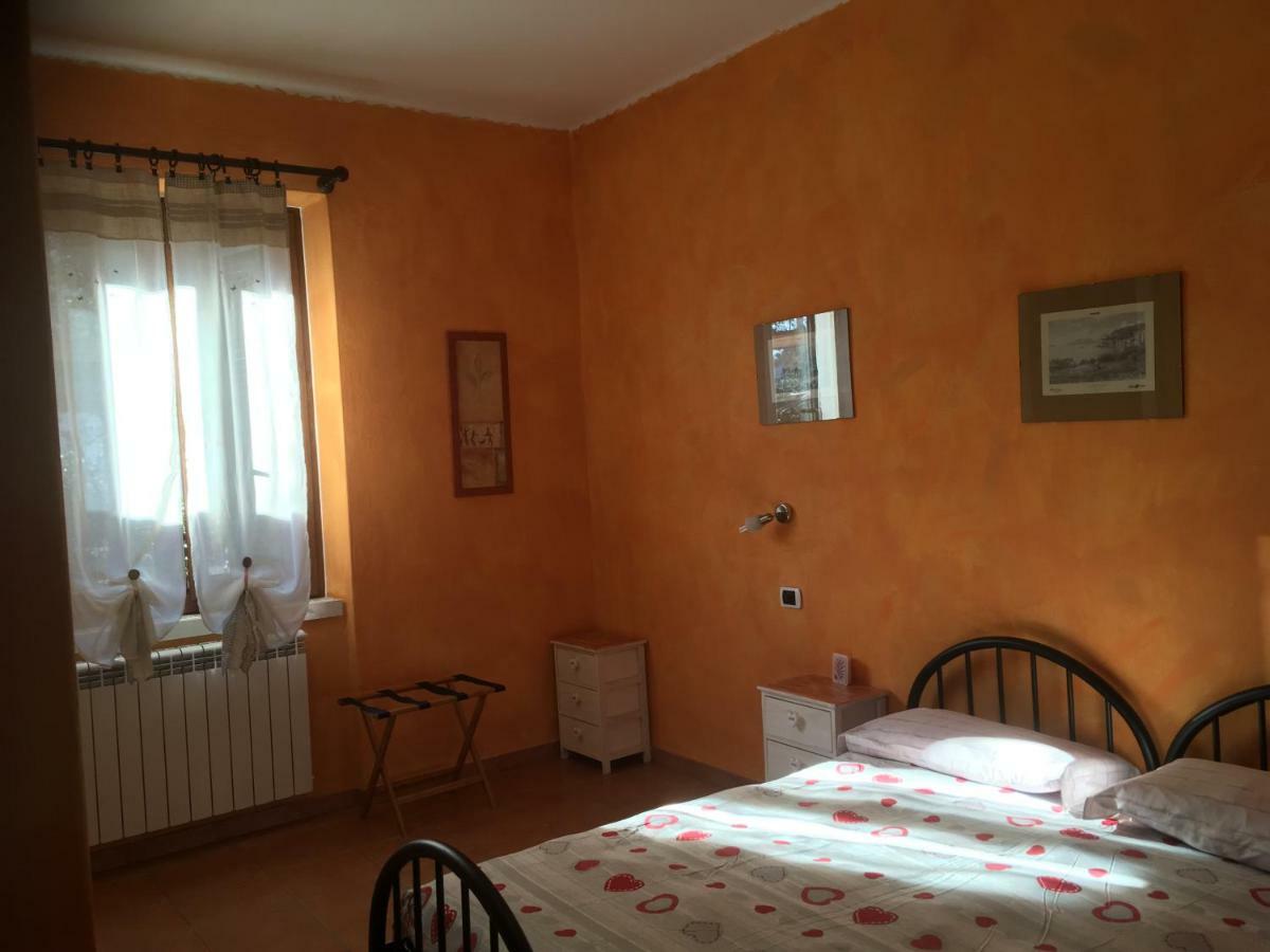 Il Ciambellino Hotel Santo Stefano di Magra Luaran gambar